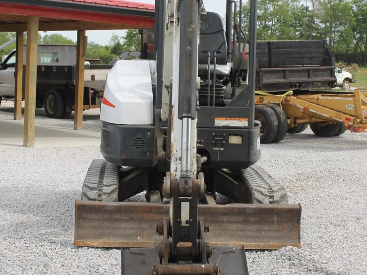 2017-bobcat-e35-image-8