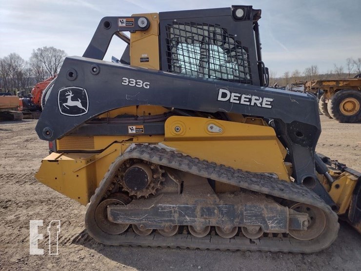 2023-deere-333g-image-23