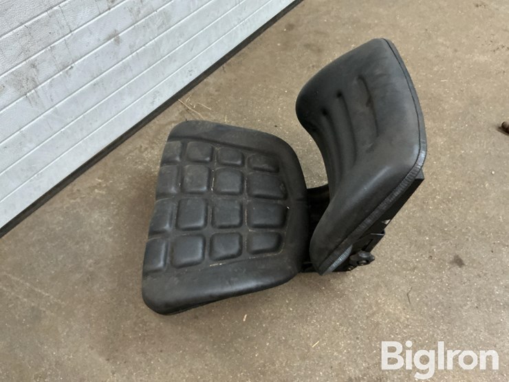 grammer-tractor-seat-image-8