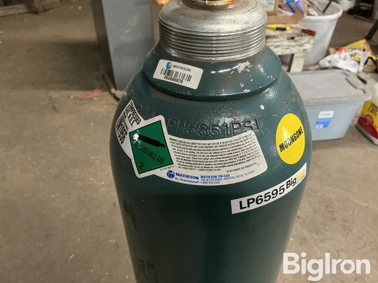moongone-bottle-image-13
