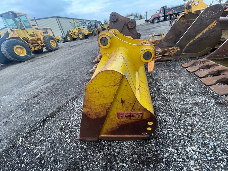 #5009-•-excavator-bucket-image-2