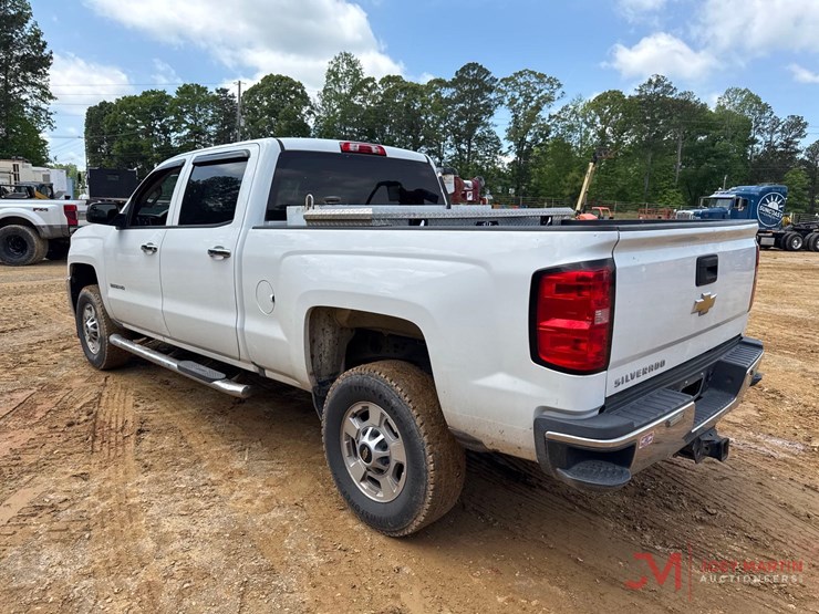 2019-chevrolet-silverado-2500-image-3