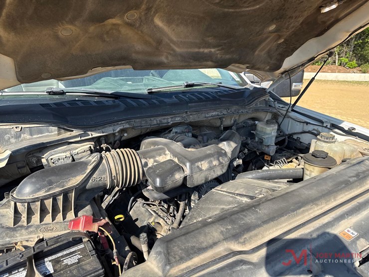 2017-ford-f250-xl-image-16