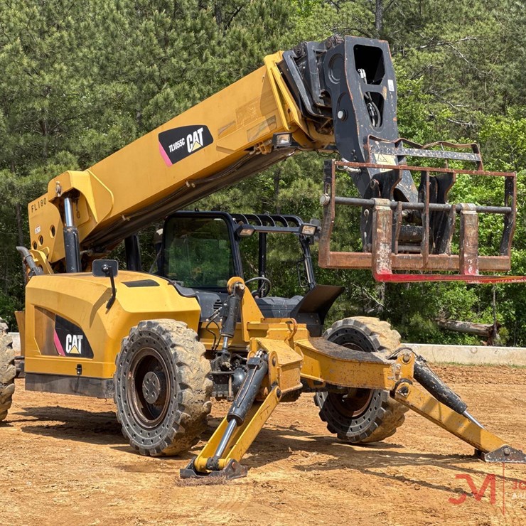 2015 CATERPILLAR TL1055C