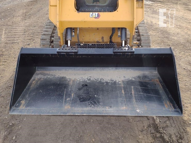 2020-caterpillar-259d3-image-18