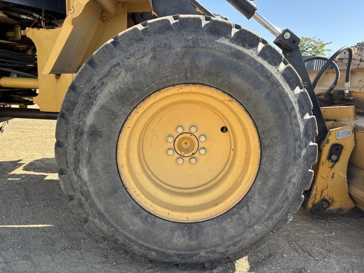 2005-caterpillar-it14g-image-17