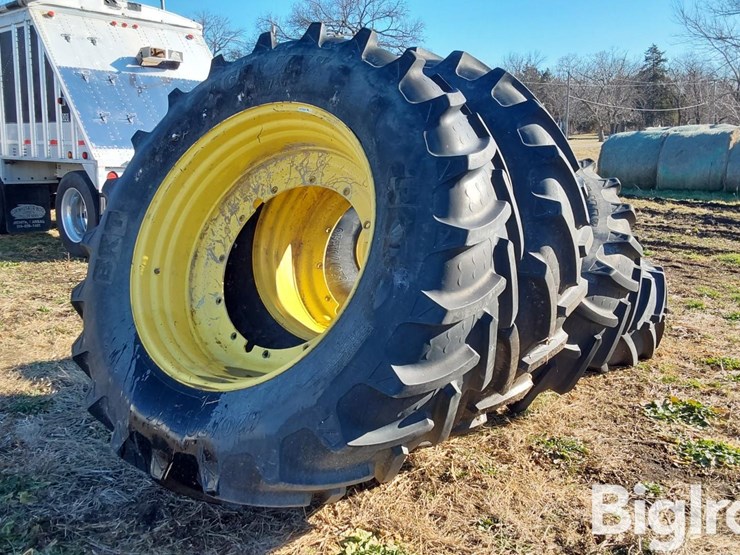 john-deere-4930-image-1