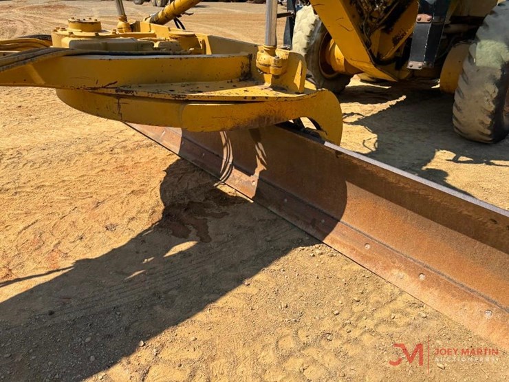 1996-caterpillar-140h-vhp-image-6