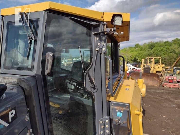 deere-1050-p-tier-image-37