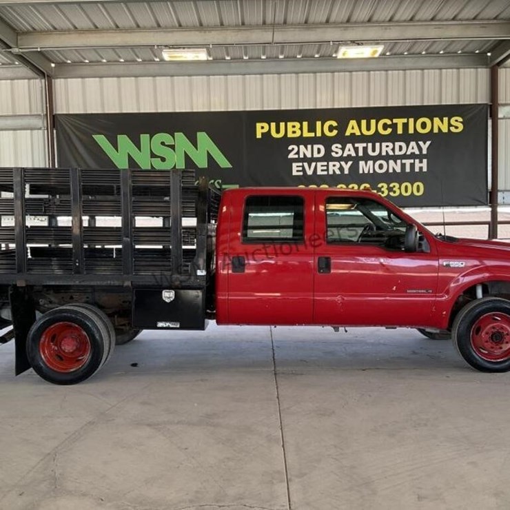 2001 FORD F550
