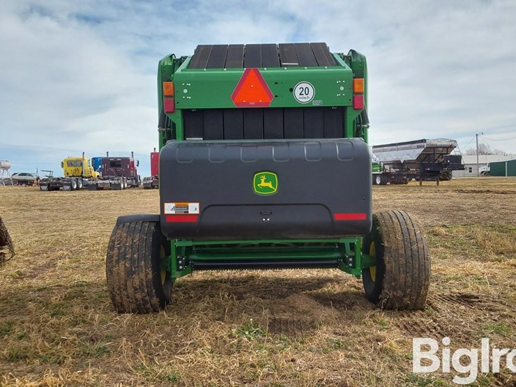 2023-john-deere-560m-image-6