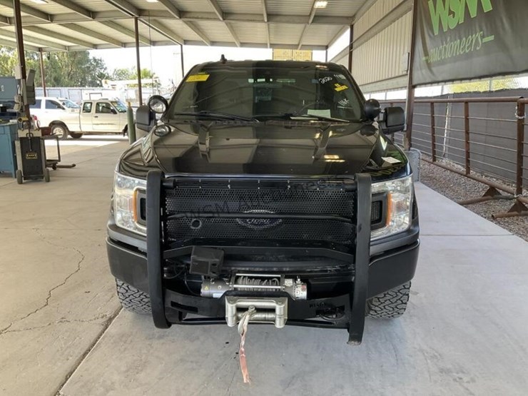 2020-ford-f150-image-3