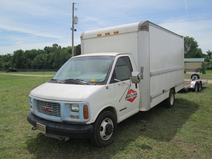 2000-gmc-3500-image-1