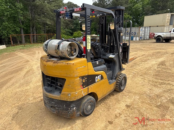 caterpillar-2c6000-image-2