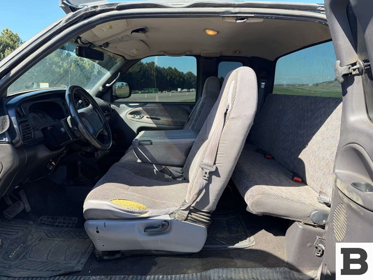2000-dodge-ram-2500-image-23