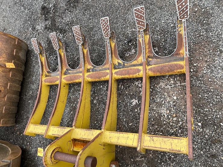 #5024-•-excavator-root-rake-image-6