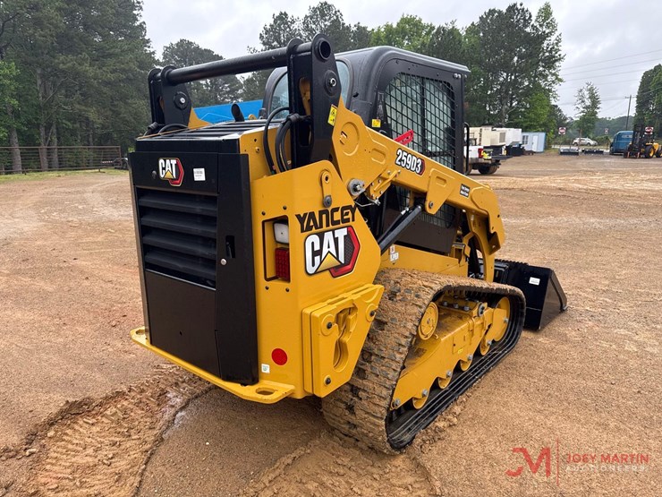2023-caterpillar-259d3-image-2