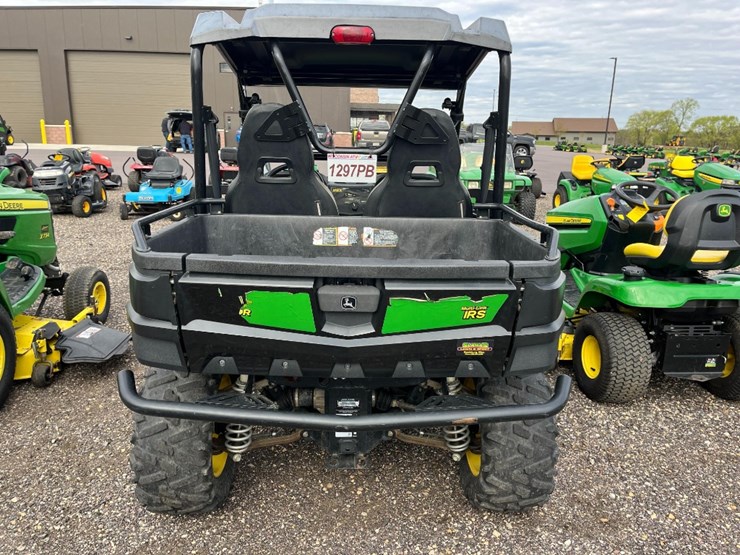 john-deere-gator-image-6
