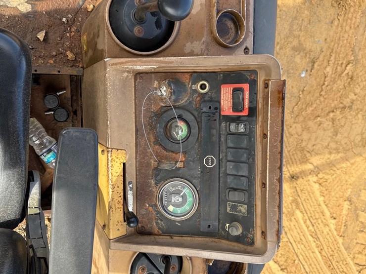 1997-deere-310se-image-18