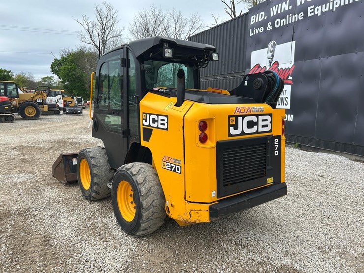 2022-jcb-270-image-2