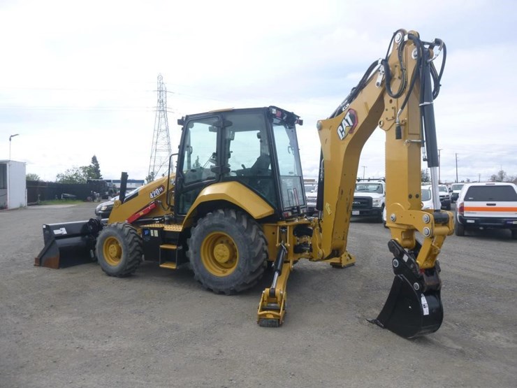 2023-caterpillar-420-xe-image-4