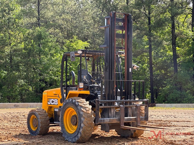 jcb-930-image-1