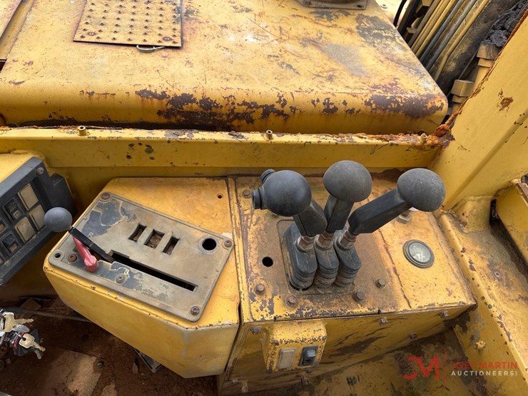 caterpillar-621f-image-27