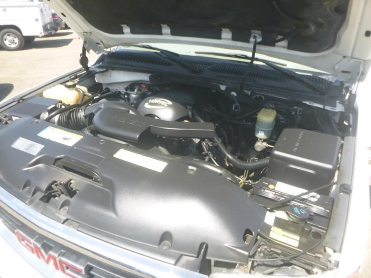 2001-gmc-yukon-image-13