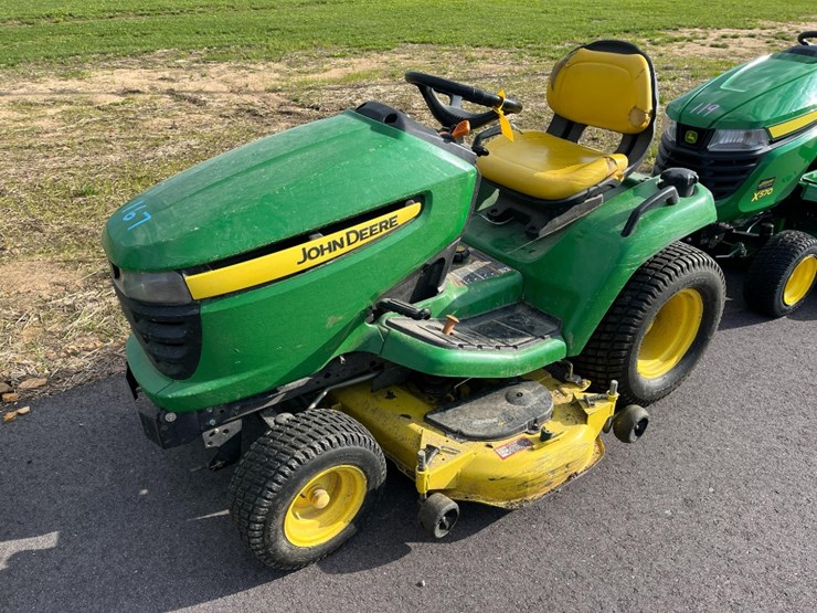 john-deere-x500-image-1