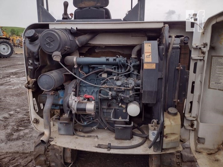 2004-bobcat-331g-image-34