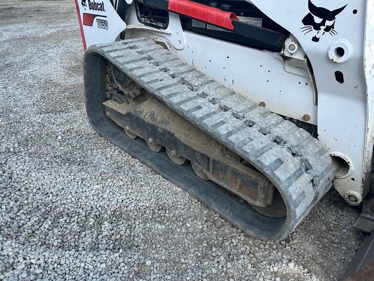 2020-bobcat-t650-image-12