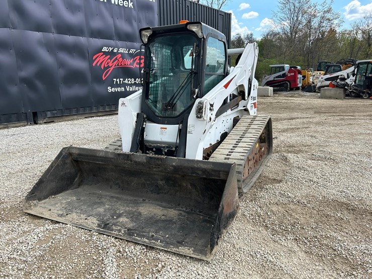 2017-bobcat-t870-image-8