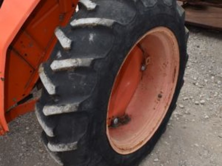 kubota-l2500-image-11