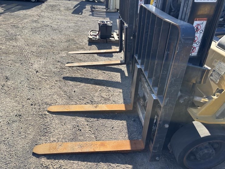 2019-caterpillar-2c6000-image-7