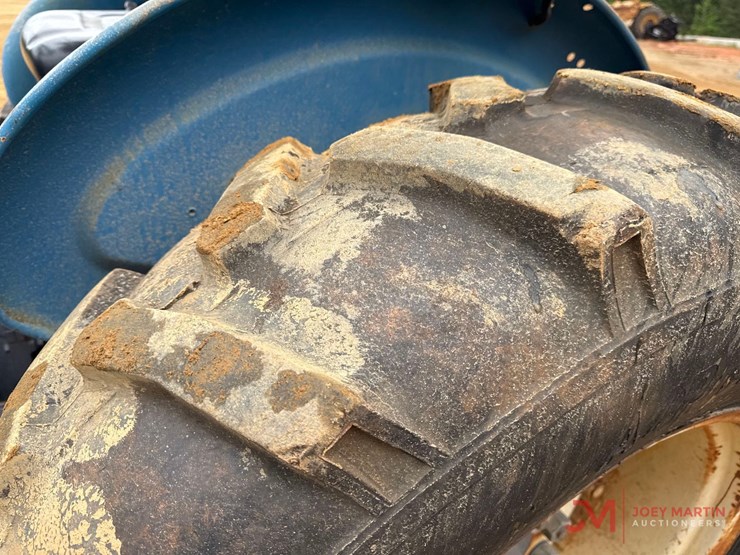 ford-3910-image-8