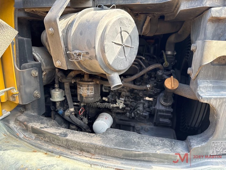 2014-komatsu-pc45mr-3-image-14
