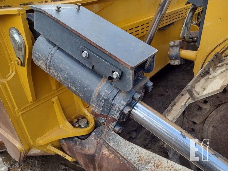 deere-1050-p-tier-image-17
