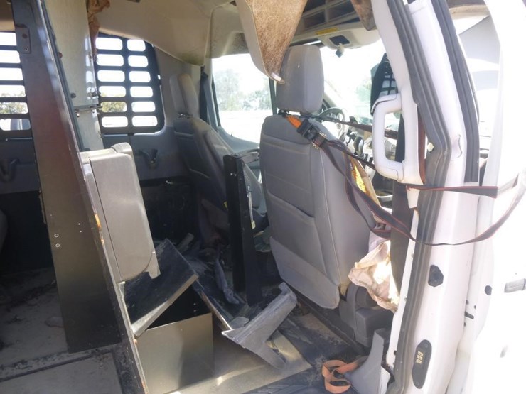 2019-ford-transit-image-12