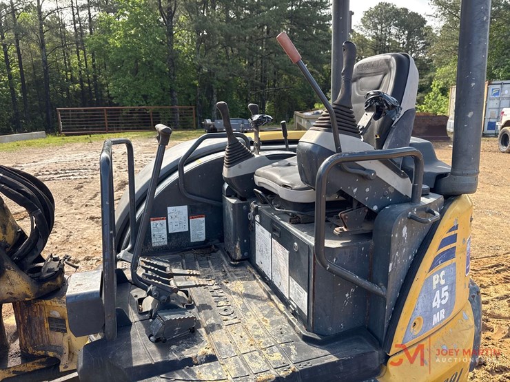 2014-komatsu-pc45mr-3-image-15