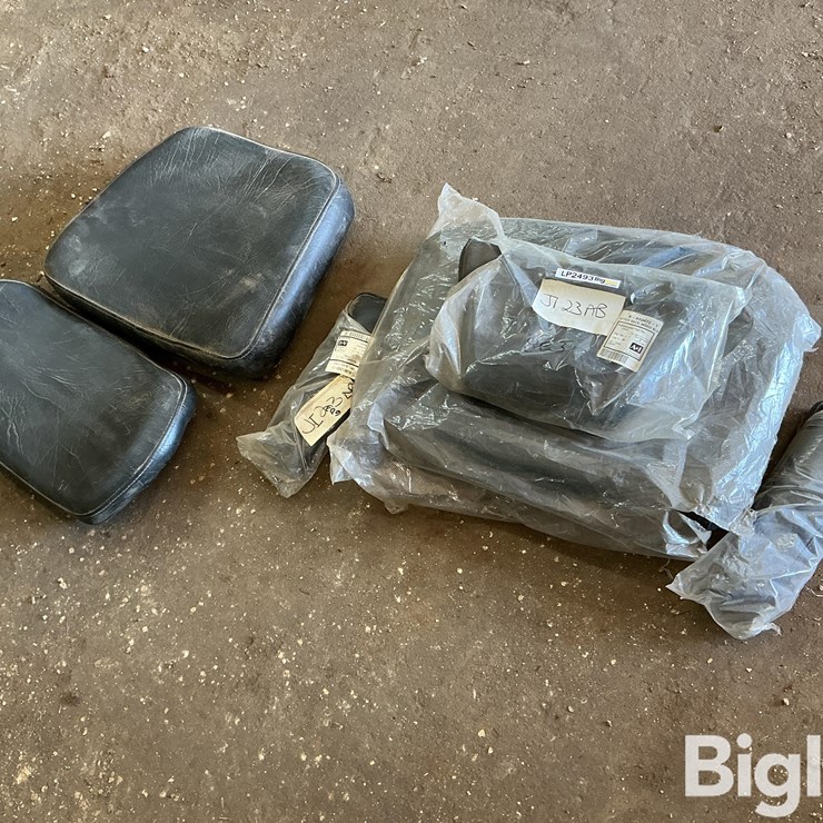 Case Tractor Seats
