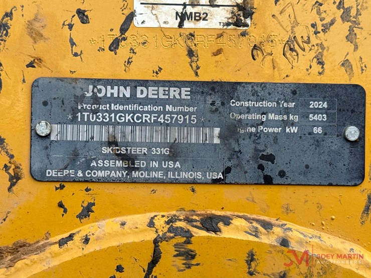 2024-deere-331g-image-17