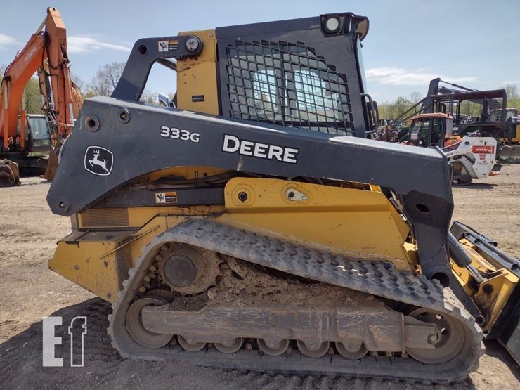 2022-deere-333g-image-23