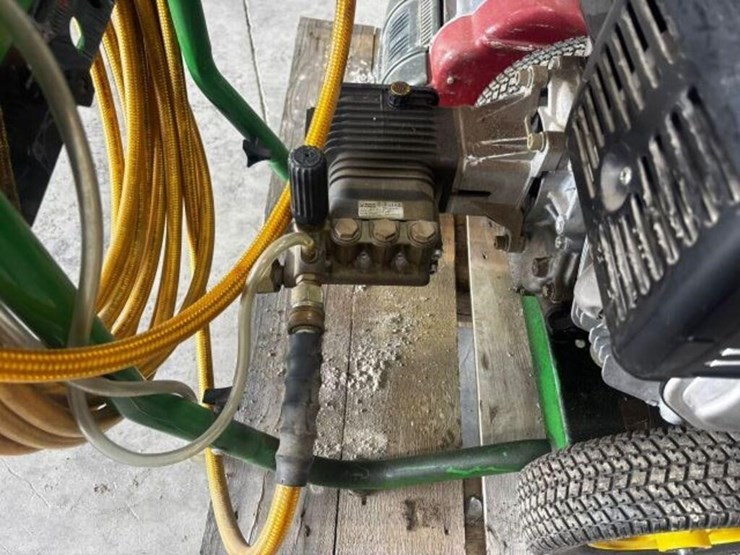 john-deere-3800-image-5