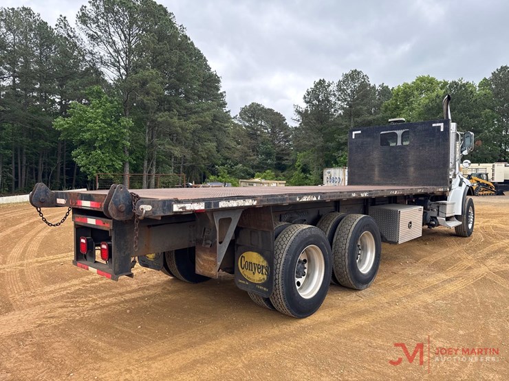 2005-sterling-t/a-flatbed-truck-image-2