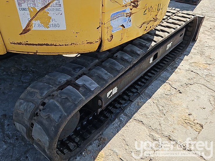 2006-komatsu-pc78mr-6-image-8
