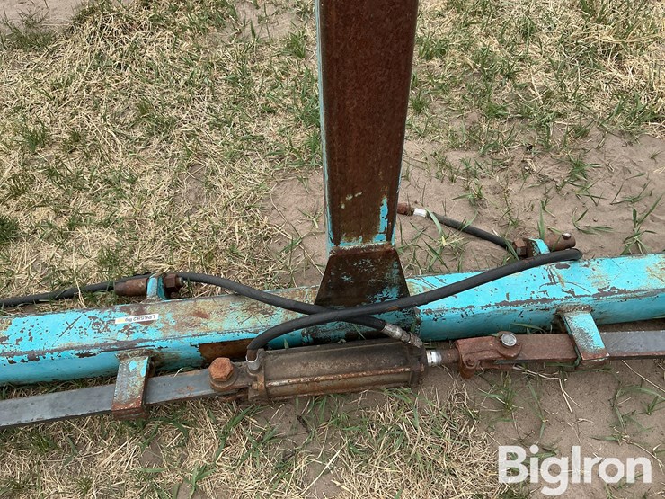 hydraulic-bale-unroller-image-13