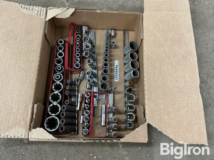 specialty-sockets-image-4