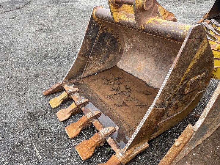 #5023-•-excavator-bucket-image-5