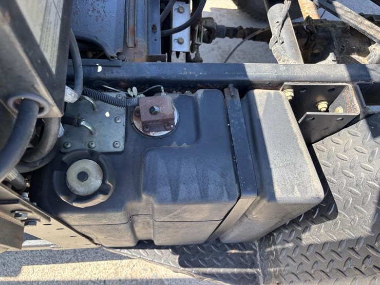 1994-cushman-turf-truckster-image-28