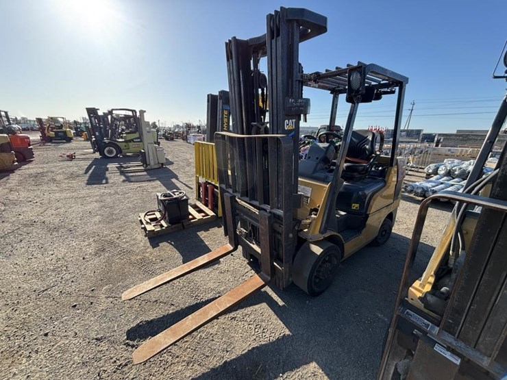 2020-caterpillar-2c6000-image-1